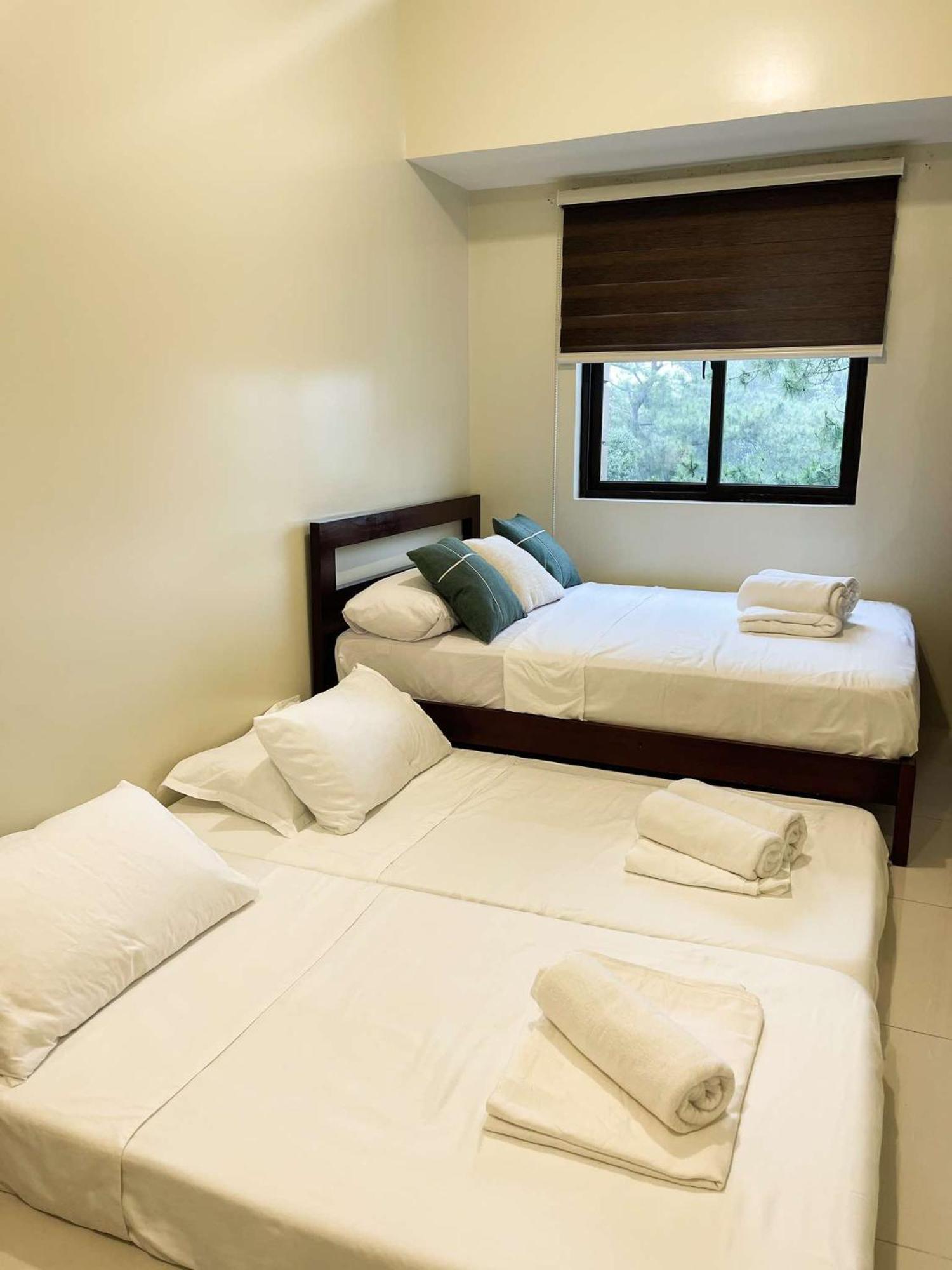 Cozy Pine Suites Baguio City Екстер'єр фото