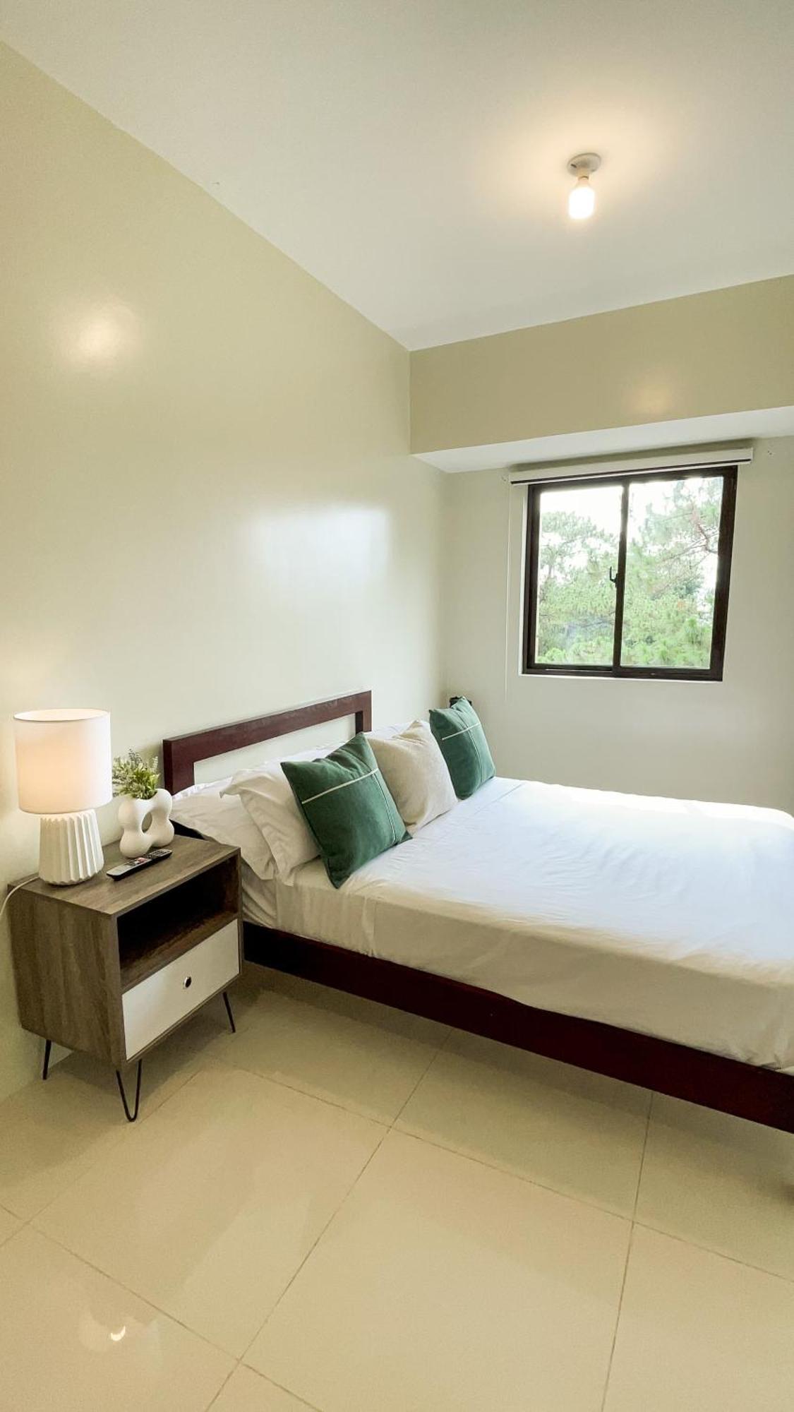 Cozy Pine Suites Baguio City Екстер'єр фото